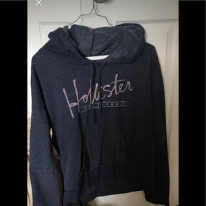 Brand new sweater Holister